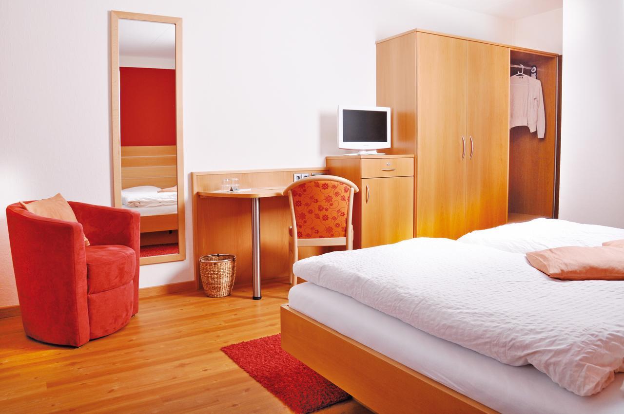Gartenhotel Feldeck Lauchringen 外观 照片